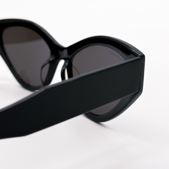 NEW BALENCIAGA BB0306S 001 CAT EYE BLACK WOMEN SUNGLASSES BALENCIAGA - Picture 6 of 10